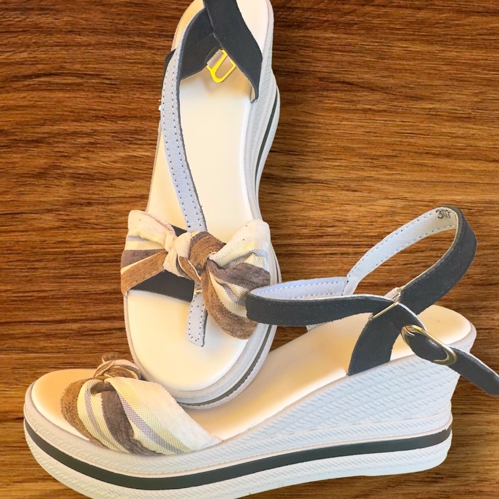 Size 8 and 9
